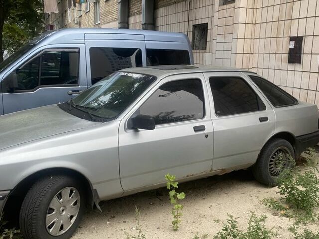 Сірий Форд Сієрра, об'ємом двигуна 1.6 л та пробігом 200 тис. км за 800 $, фото 2 на Automoto.ua