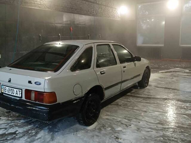 Серый Форд Сиерра, объемом двигателя 1.6 л и пробегом 874 тыс. км за 1100 $, фото 6 на Automoto.ua