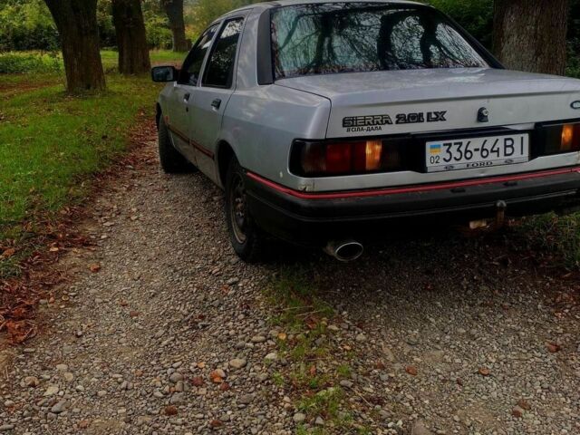 Серый Форд Сиерра, объемом двигателя 2 л и пробегом 240 тыс. км за 1250 $, фото 4 на Automoto.ua