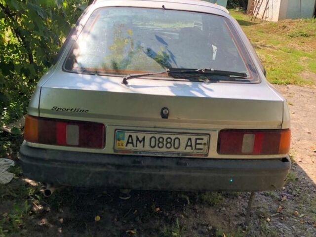 Серый Форд Сиерра, объемом двигателя 1.8 л и пробегом 72 тыс. км за 480 $, фото 5 на Automoto.ua