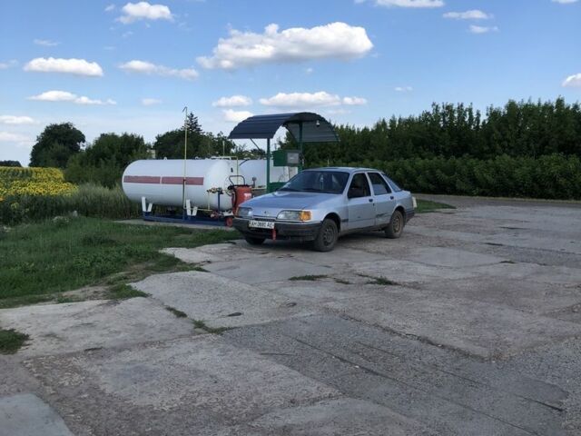 Сірий Форд Сієрра, об'ємом двигуна 1.8 л та пробігом 222 тис. км за 356 $, фото 4 на Automoto.ua