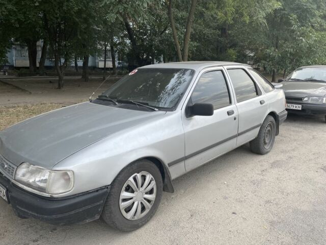 Серый Форд Сиерра, объемом двигателя 2 л и пробегом 99 тыс. км за 840 $, фото 1 на Automoto.ua