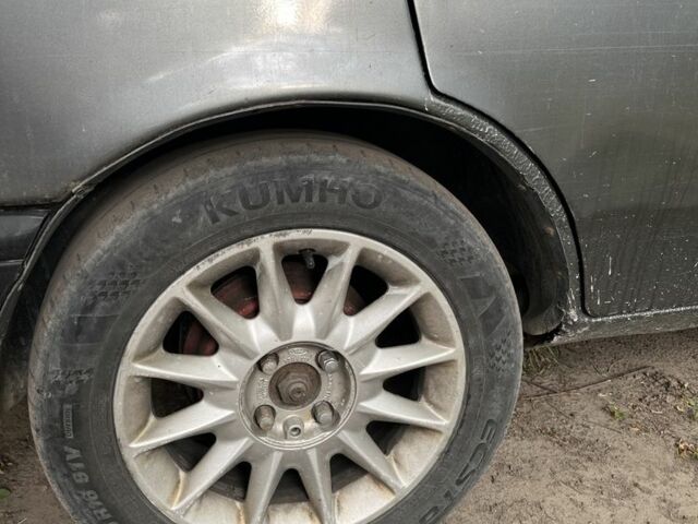 Серый Форд Сиерра, объемом двигателя 2 л и пробегом 3 тыс. км за 1200 $, фото 13 на Automoto.ua