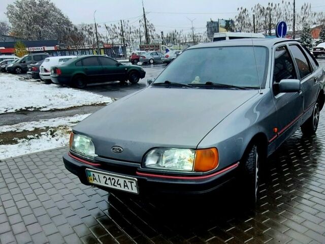 Серый Форд Сиерра, объемом двигателя 2 л и пробегом 800 тыс. км за 1500 $, фото 1 на Automoto.ua