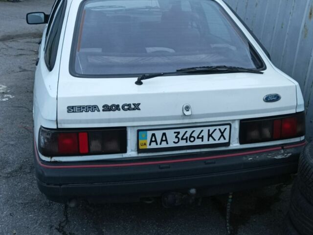 Сірий Форд Сієрра, об'ємом двигуна 2 л та пробігом 250 тис. км за 955 $, фото 5 на Automoto.ua