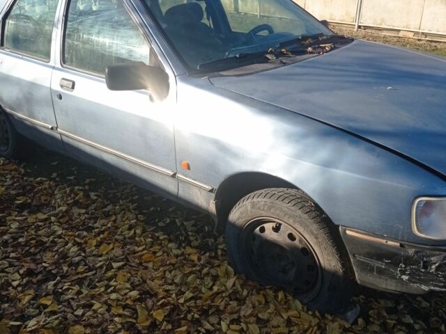 Серый Форд Сиерра, объемом двигателя 0 л и пробегом 500 тыс. км за 238 $, фото 2 на Automoto.ua