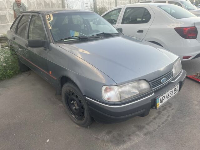 Сірий Форд Сієрра, об'ємом двигуна 1.6 л та пробігом 300 тис. км за 300 $, фото 1 на Automoto.ua