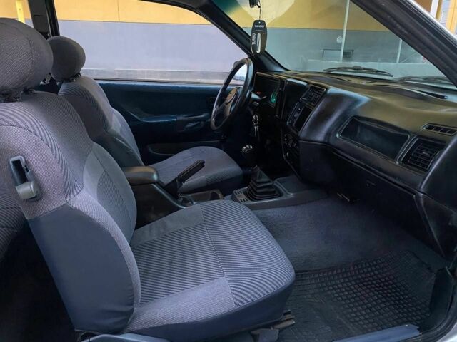 Серый Форд Сиерра, объемом двигателя 1.6 л и пробегом 150 тыс. км за 1650 $, фото 15 на Automoto.ua