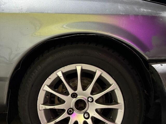 Серый Форд Сиерра, объемом двигателя 2 л и пробегом 333 тыс. км за 450 $, фото 3 на Automoto.ua