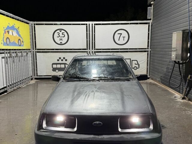 Серый Форд Сиерра, объемом двигателя 2 л и пробегом 333 тыс. км за 450 $, фото 10 на Automoto.ua