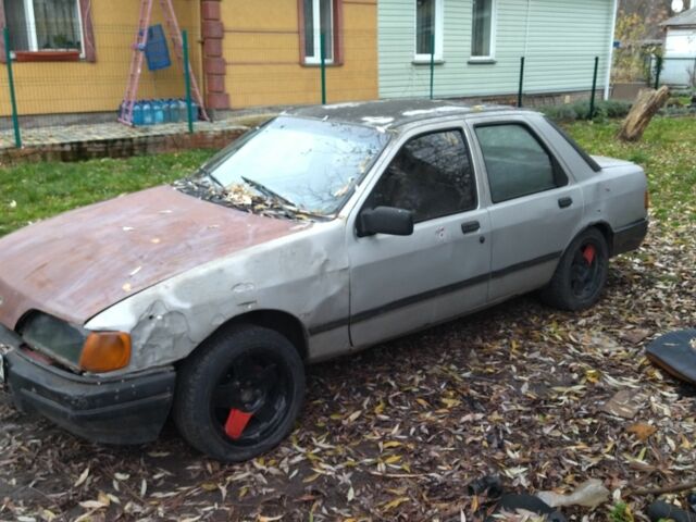 Серый Форд Сиерра, объемом двигателя 2 л и пробегом 84 тыс. км за 428 $, фото 2 на Automoto.ua