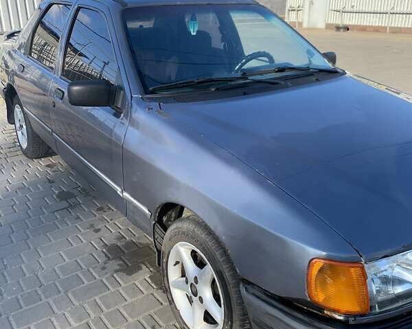 Сірий Форд Сієрра, об'ємом двигуна 1.8 л та пробігом 100 тис. км за 1100 $, фото 1 на Automoto.ua