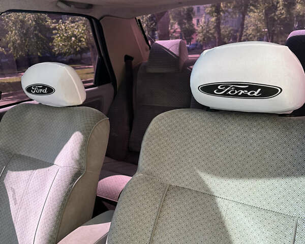 Сірий Форд Сієрра, об'ємом двигуна 2 л та пробігом 120 тис. км за 2500 $, фото 13 на Automoto.ua