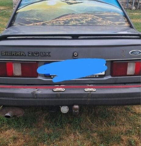 Сірий Форд Сієрра, об'ємом двигуна 2 л та пробігом 300 тис. км за 800 $, фото 1 на Automoto.ua