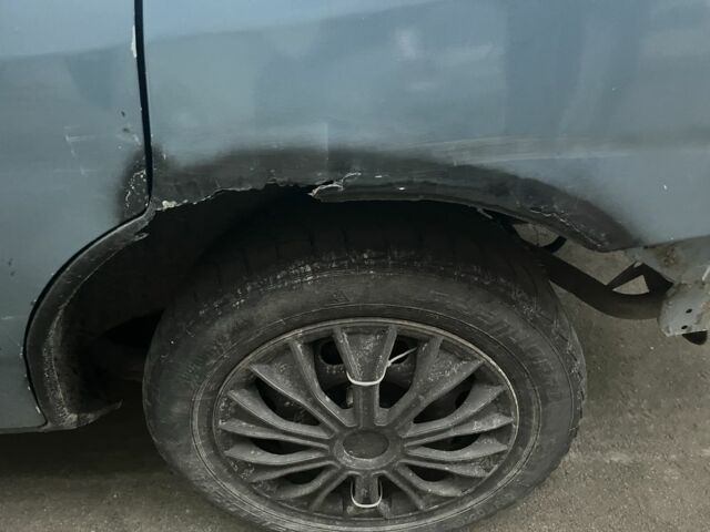 Серый Форд Сиерра, объемом двигателя 2 л и пробегом 268 тыс. км за 1100 $, фото 2 на Automoto.ua