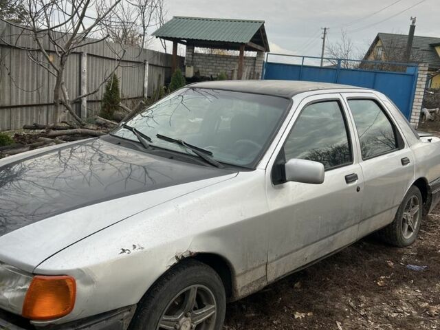 Серый Форд Сиерра, объемом двигателя 2 л и пробегом 170 тыс. км за 630 $, фото 1 на Automoto.ua
