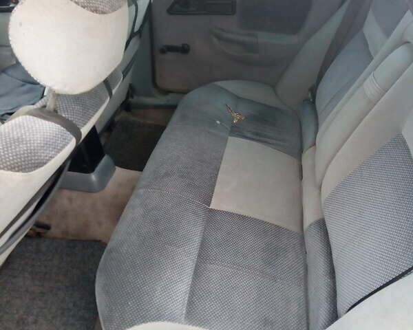 Сірий Форд Сієрра, об'ємом двигуна 1.8 л та пробігом 33 тис. км за 1100 $, фото 7 на Automoto.ua