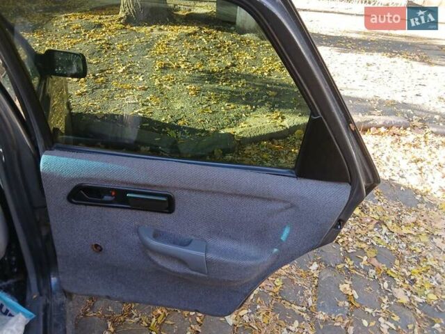 Серый Форд Сиерра, объемом двигателя 2 л и пробегом 222 тыс. км за 1100 $, фото 7 на Automoto.ua