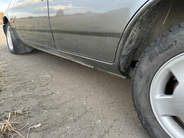 Сірий Форд Сієрра, об'ємом двигуна 2 л та пробігом 350 тис. км за 900 $, фото 5 на Automoto.ua