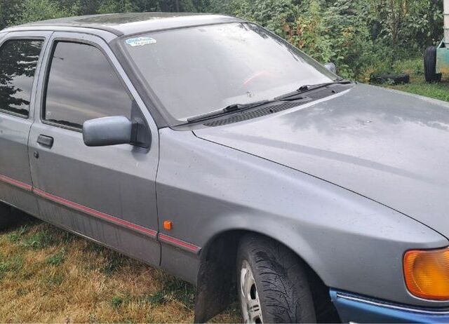 Сірий Форд Сієрра, об'ємом двигуна 2 л та пробігом 300 тис. км за 800 $, фото 2 на Automoto.ua