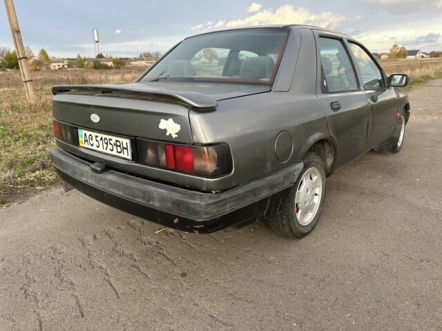 Сірий Форд Сієрра, об'ємом двигуна 2 л та пробігом 350 тис. км за 900 $, фото 2 на Automoto.ua