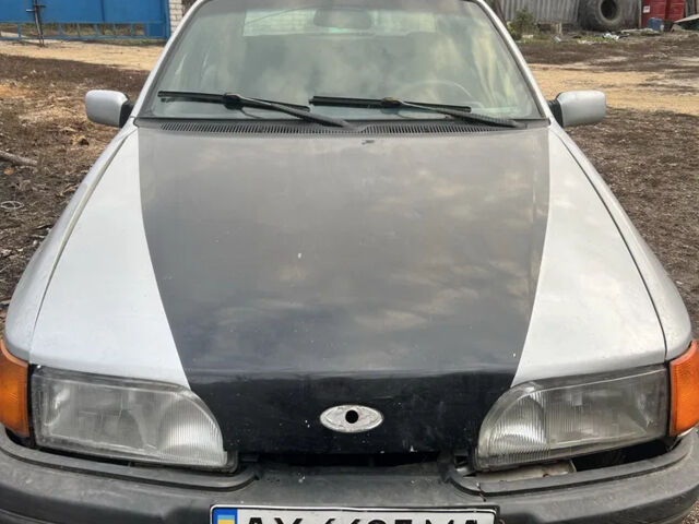 Серый Форд Сиерра, объемом двигателя 2 л и пробегом 170 тыс. км за 630 $, фото 2 на Automoto.ua