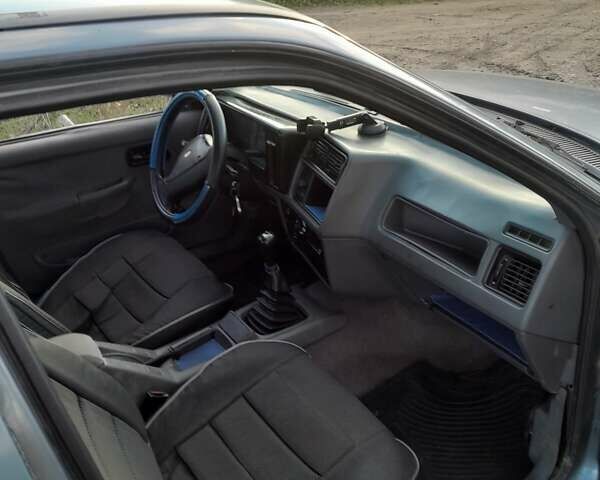Сірий Форд Сієрра, об'ємом двигуна 2 л та пробігом 16 тис. км за 1250 $, фото 1 на Automoto.ua