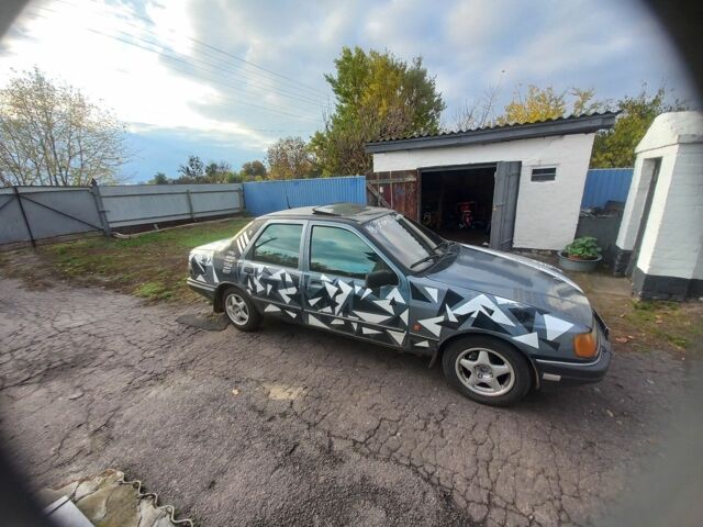 Сірий Форд Сієрра, об'ємом двигуна 2 л та пробігом 1 тис. км за 650 $, фото 2 на Automoto.ua