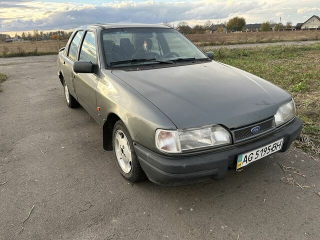 Сірий Форд Сієрра, об'ємом двигуна 2 л та пробігом 350 тис. км за 900 $, фото 1 на Automoto.ua