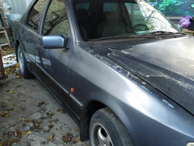 Серый Форд Сиерра, объемом двигателя 2.3 л и пробегом 200 тыс. км за 834 $, фото 1 на Automoto.ua