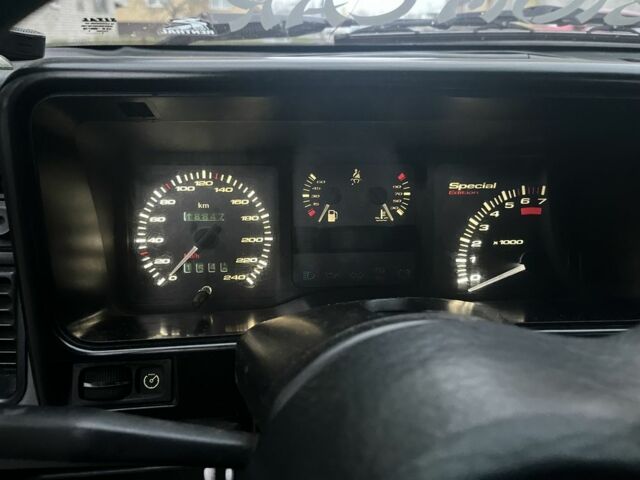 Серый Форд Сиерра, объемом двигателя 2 л и пробегом 268 тыс. км за 1100 $, фото 4 на Automoto.ua