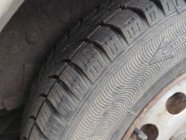 Серый Форд Сиерра, объемом двигателя 2 л и пробегом 54 тыс. км за 1350 $, фото 7 на Automoto.ua