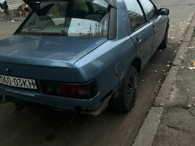 Серый Форд Сиерра, объемом двигателя 2 л и пробегом 268 тыс. км за 1100 $, фото 1 на Automoto.ua