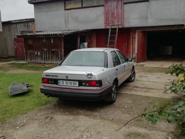 Форд Сиерра 1990 в Чернигове на Automoto.ua Серый Форд Сиерра, объемом двигателя 2 л и пробегом 240 тыс. км за 1200 $, фото 2 на Automoto.ua