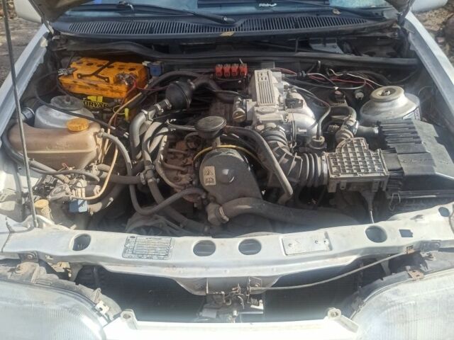 Серый Форд Сиерра, объемом двигателя 2 л и пробегом 13 тыс. км за 716 $, фото 1 на Automoto.ua