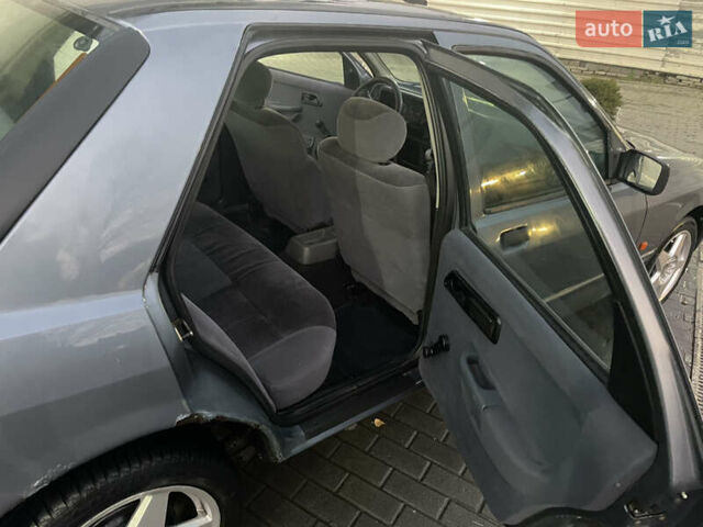 Серый Форд Сиерра, объемом двигателя 2 л и пробегом 169 тыс. км за 1750 $, фото 12 на Automoto.ua