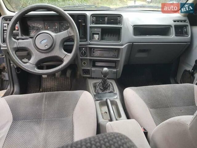 Серый Форд Сиерра, объемом двигателя 2 л и пробегом 253 тыс. км за 1300 $, фото 9 на Automoto.ua