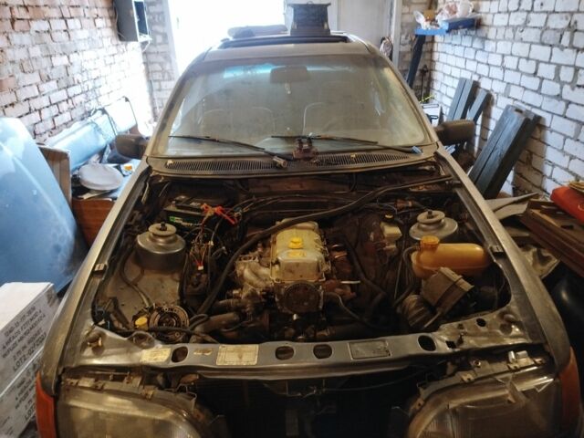 Серый Форд Сиерра, объемом двигателя 0 л и пробегом 1000 тыс. км за 400 $, фото 7 на Automoto.ua