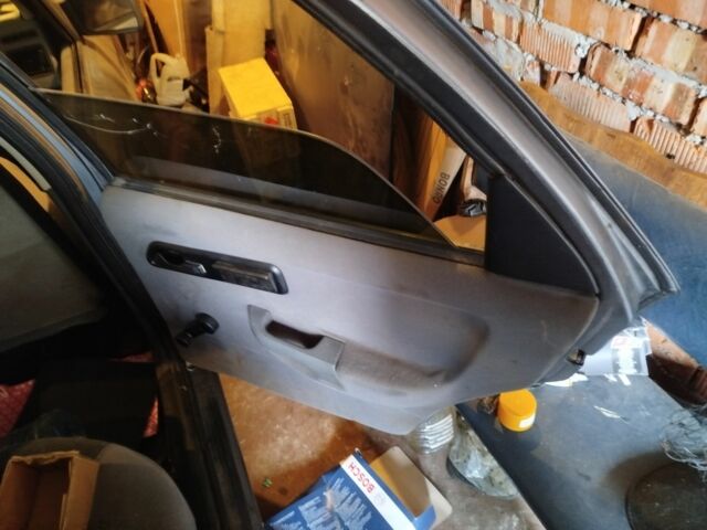 Серый Форд Сиерра, объемом двигателя 0 л и пробегом 1000 тыс. км за 400 $, фото 9 на Automoto.ua