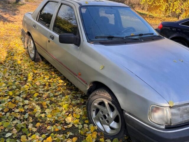 Серый Форд Сиерра, объемом двигателя 1.8 л и пробегом 97 тыс. км за 1100 $, фото 3 на Automoto.ua