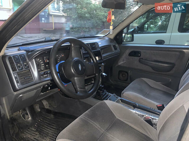 Сірий Форд Сієрра, об'ємом двигуна 1.6 л та пробігом 355 тис. км за 1000 $, фото 13 на Automoto.ua