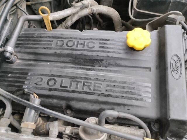 Сірий Форд Сієрра, об'ємом двигуна 2 л та пробігом 400 тис. км за 1194 $, фото 18 на Automoto.ua