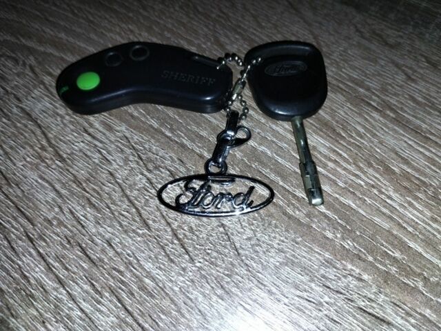 Сірий Форд Сієрра, об'ємом двигуна 2 л та пробігом 400 тис. км за 1194 $, фото 13 на Automoto.ua