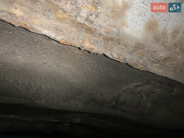 Сірий Форд Сієрра, об'ємом двигуна 1.6 л та пробігом 355 тис. км за 1000 $, фото 6 на Automoto.ua