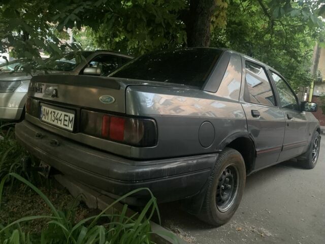 Сірий Форд Сієрра, об'ємом двигуна 1.6 л та пробігом 355 тис. км за 1000 $, фото 4 на Automoto.ua
