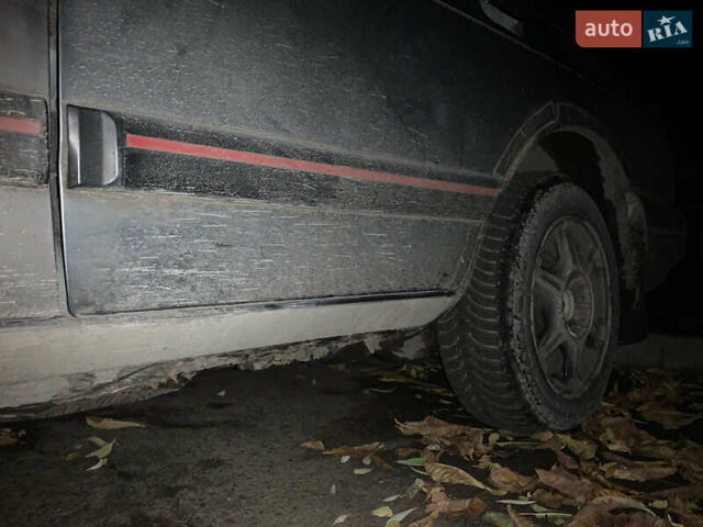 Сірий Форд Сієрра, об'ємом двигуна 1.6 л та пробігом 355 тис. км за 1000 $, фото 18 на Automoto.ua