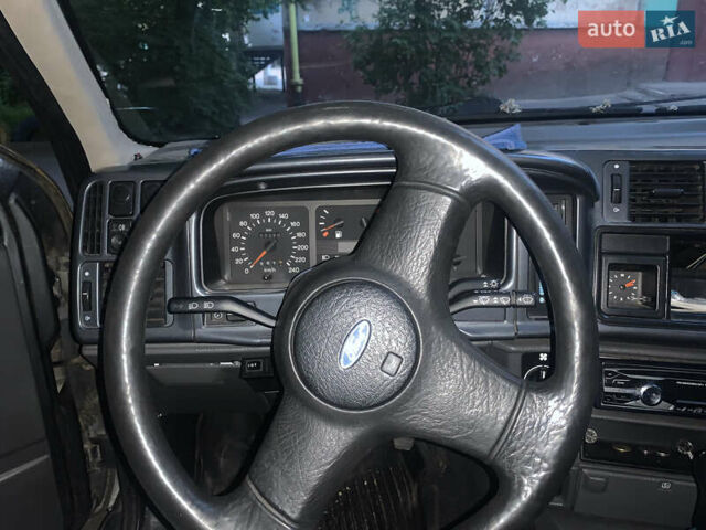 Сірий Форд Сієрра, об'ємом двигуна 1.6 л та пробігом 355 тис. км за 1000 $, фото 12 на Automoto.ua