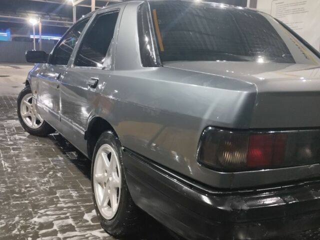 Сірий Форд Сієрра, об'ємом двигуна 2 л та пробігом 400 тис. км за 1194 $, фото 23 на Automoto.ua