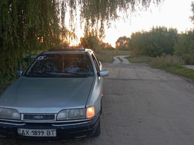 Серый Форд Сиерра, объемом двигателя 1.6 л и пробегом 19 тыс. км за 597 $, фото 1 на Automoto.ua