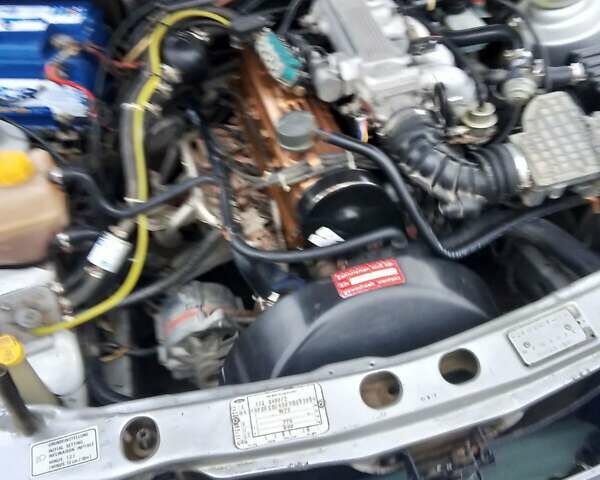 Серый Форд Сиерра, объемом двигателя 2 л и пробегом 85 тыс. км за 1300 $, фото 17 на Automoto.ua